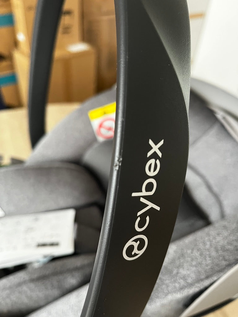 Siège Auto CYBEX Cloud T i-Size PLUS – Modèle d’exposition Cybex
