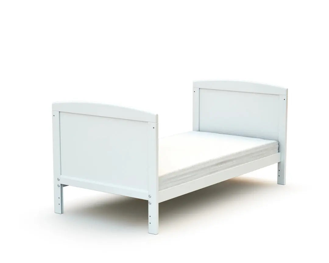 ESSENTIEL Lit bébé évolutif en bois 60x 120 cm (matelas inclus) AT4