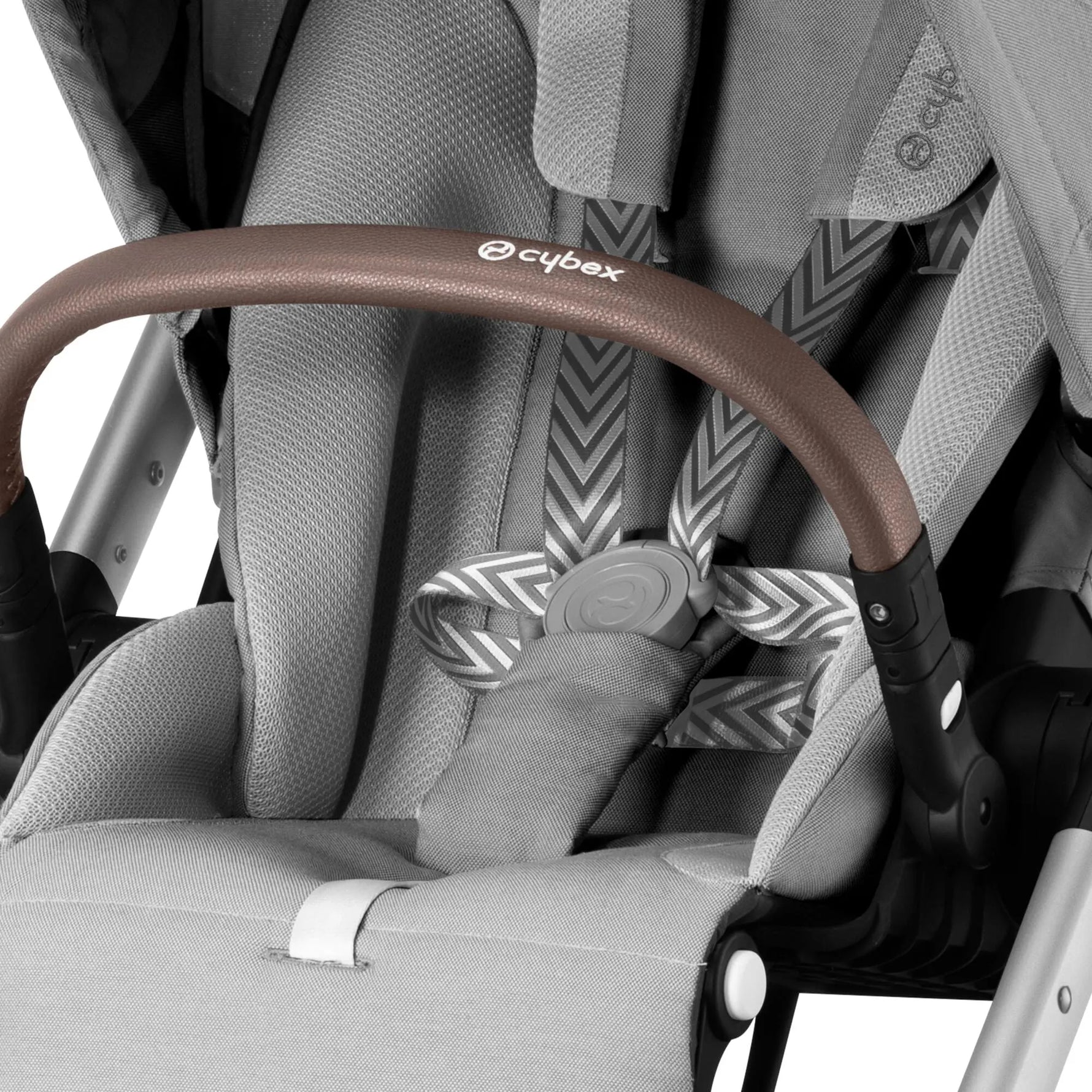 Poussette CYBEX Balios S Lux – Châssis Silver / Lava Grey Cybex